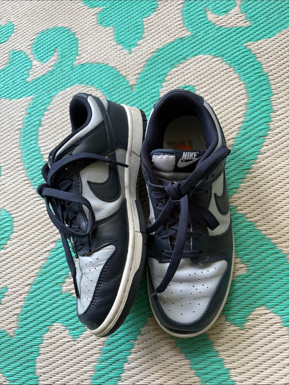 Nike Dunk Low Georgetown Sneakers
